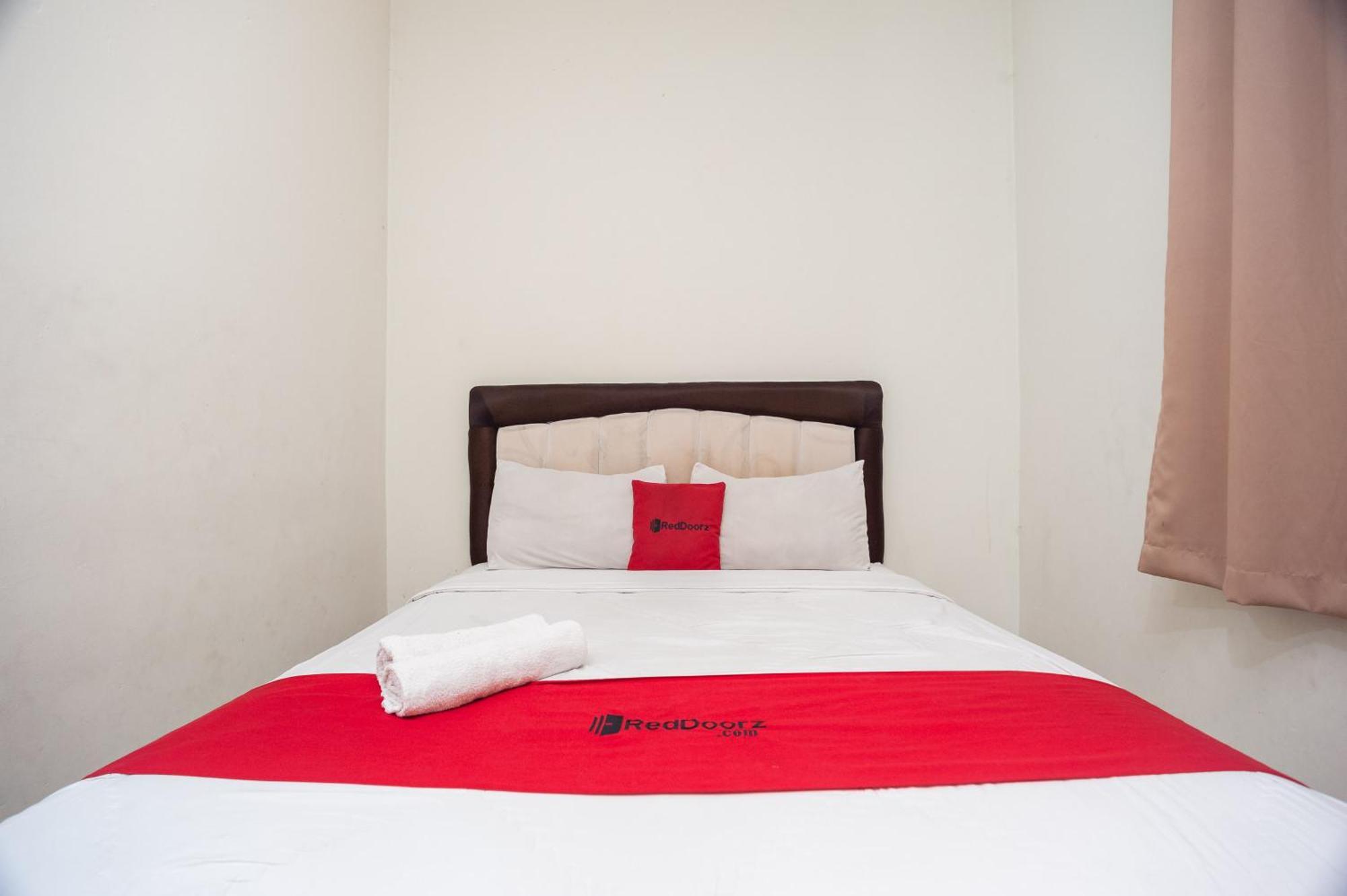 Reddoorz Plus Near Rs Pmi Bogor Exteriér fotografie