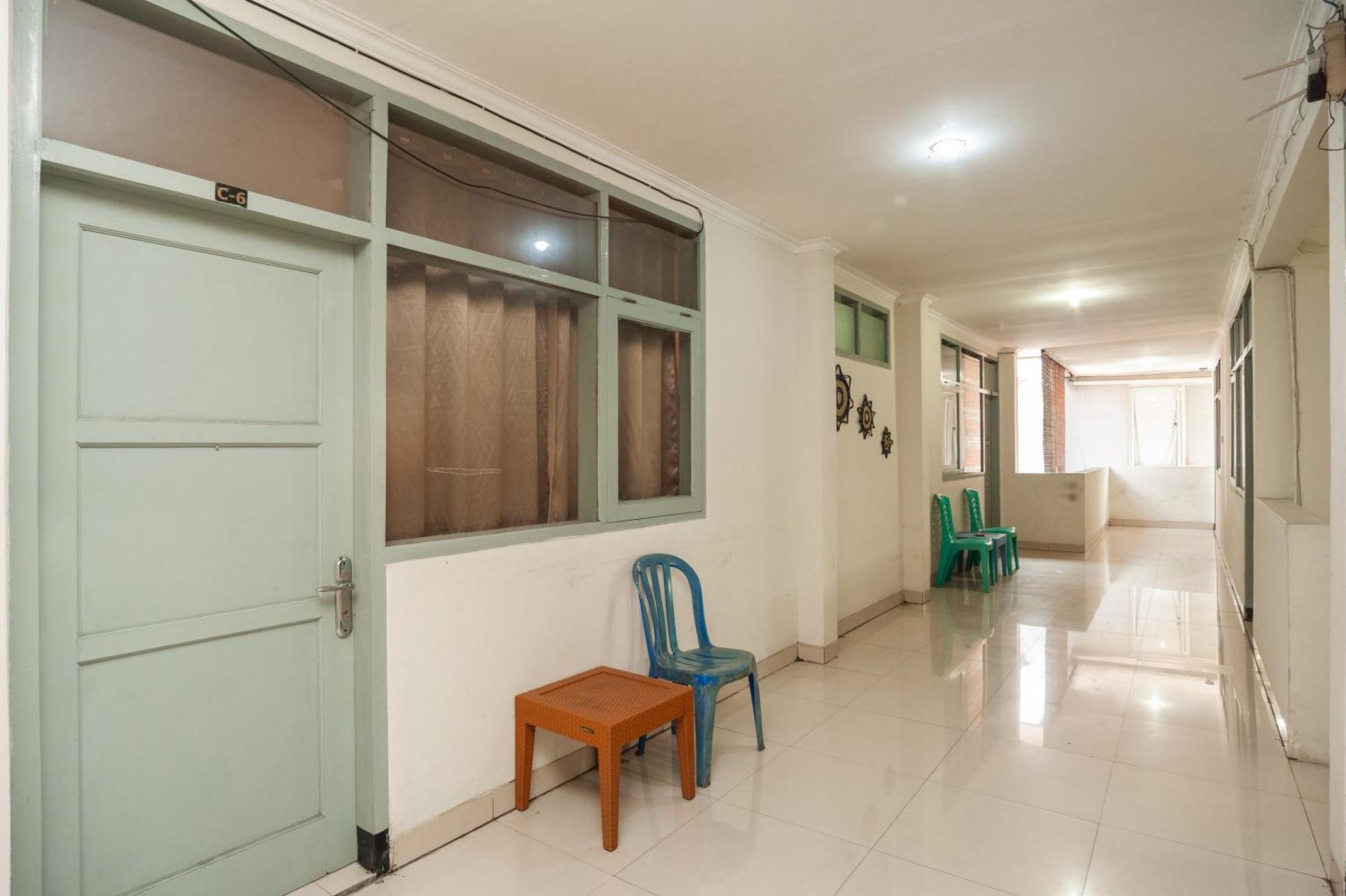 Reddoorz Plus Near Rs Pmi Bogor Exteriér fotografie